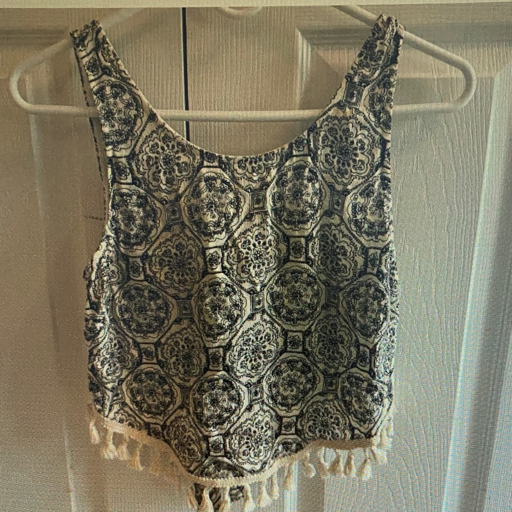 Boho Print Tassel Crop Tank Top - Black & Cream